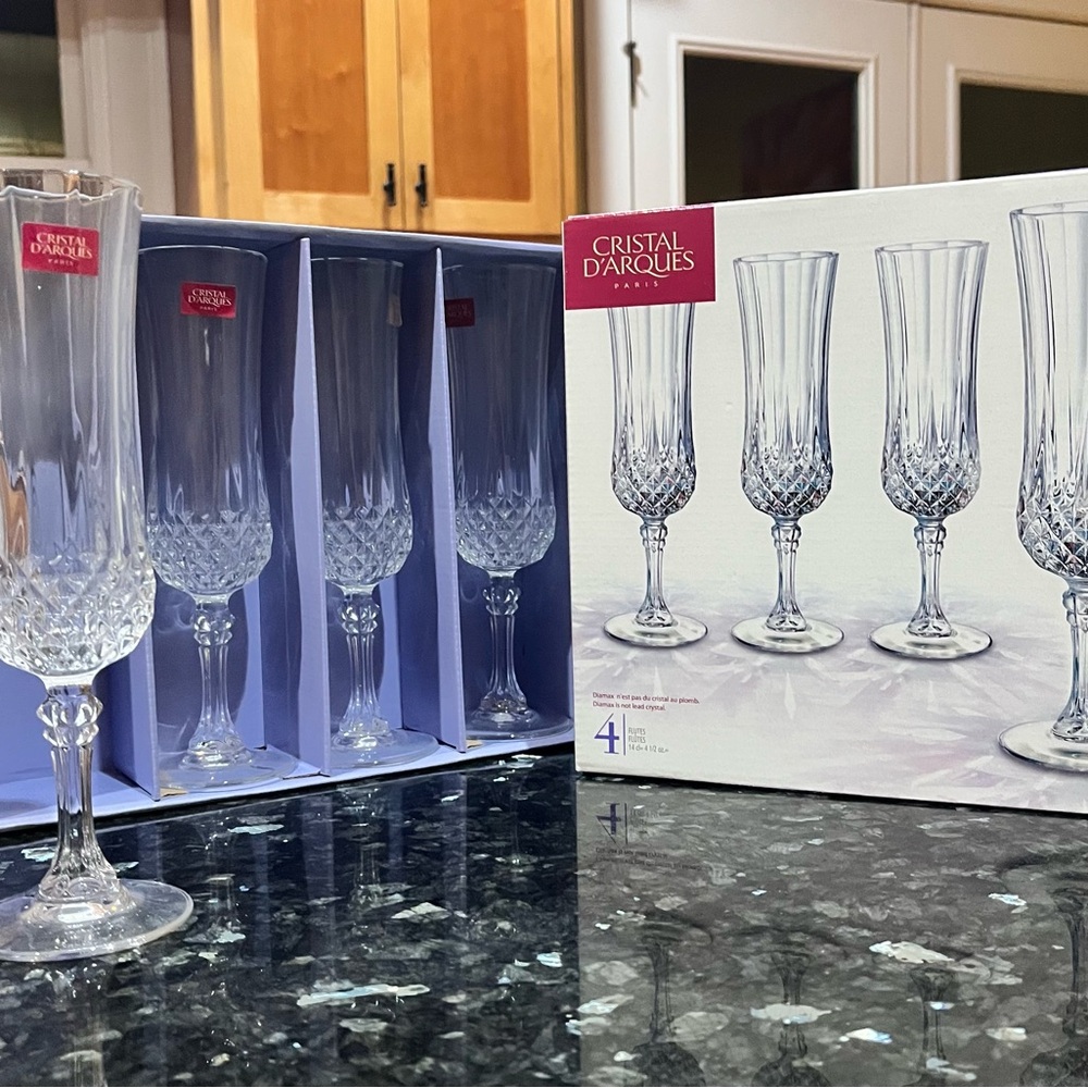 Clear Crystal Champagne Flutes Set by Cristal D’Arques